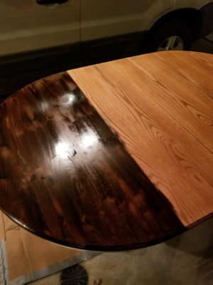 Staining a table DIY